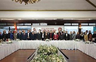 Bakan Göktaş, sosyal medya düzenlemesi için STK...