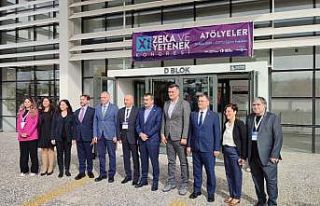 Bakan Tekin, ODTÜ’de zeka ve yetenek atölyelerini...