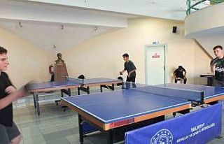 Balıkesir’de Kış Spor Okulları salonları şenlendirdi