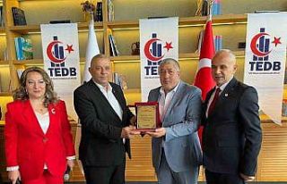 Başkan Bıyık, "Hem alan hem de satan mutlu"