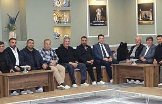 Başkan Ekinci, Muhtarlar Günü’nde muhtarlarla...