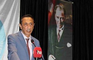 Başkan Özat: "Bizim tek gündemimiz eğitim...