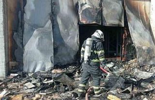 Batman’da dondurma fabrikasında yangın