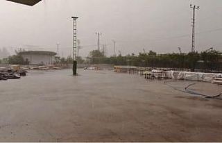 Batman’da şiddetli yağış taşkınlara neden...