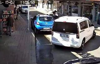 Bingöl’de motosiklet kazası kameraya yansıdı