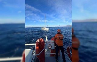 Bodrum Akçalı Adası açıklarında arızalanan...