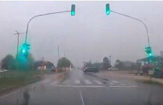 Bolu’da yağışlı havada kaza ucuz atlatıldı