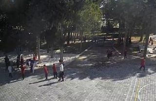 Burdur’da nefes borusuna simit takılan öğrenciye,...