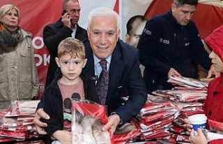 Bursa cumhuriyetine sahip çıkıyor