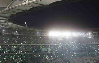 Bursaspor taraftarları minik Çağan Ata’nın mücadelesini...