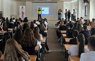 Çanakkale’de jandarma ekiplerinden lise öğrencilerine...