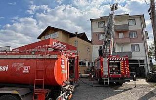 Çatıda yapılan tadilat yangına sebep oldu