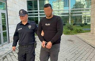 Cezaevinden izinli çıkıp bir kişiyi bıçakladı