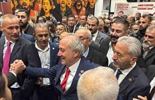 CHP Kocaeli’de yeni il başkanı Erdem Ercan oldu