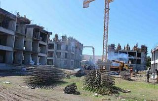 Çıldır da 2. etap TOKİ hızla yükseliyor