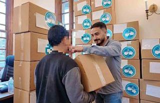 Çocuklar üşümesin kampanyasında 500 çocuk giydirildi