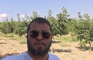 Çocuklarını görmek için gitti, satırlı saldırıya...