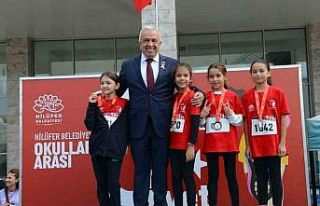 Dereceye girenler ödüllendirildi