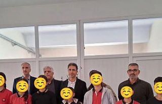 Diyarbakır’da 300 öğrenciye ayakkabı dağıtıldı