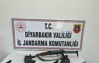 Diyarbakır’da silah kaçakçılığı operasyonu