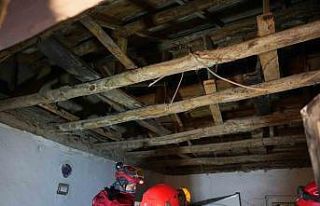 Düğün çerezi hazırlayan ailenin başına evin...