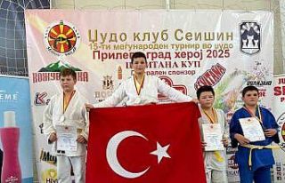 Düzceli sporcular Makedonya’dan derece ile döndü