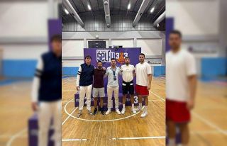 ERÜ, 3x3 turnuvasında Türkiye ikincisi oldu