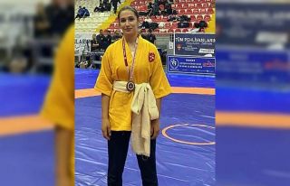 Evindar, güreşte Türkiye 3’üncüsü oldu