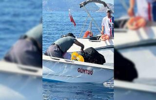 Fethiye’de denize düşen yamaç paraşütçüsü...