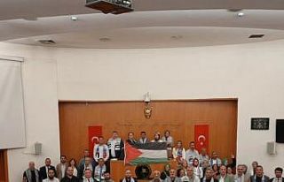 Gazze’yi kardeş şehir ilan edildi