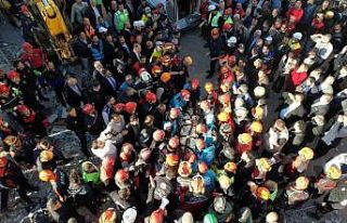 Gebze’de çöken binanın enkazından 1 kişi sağ...