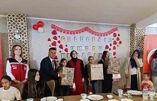 "Geleceğin Umudu Kızlarımız" projesiyle...