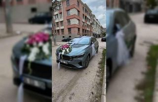 Gelin arabası yapılan Togg ilgi odağı oldu