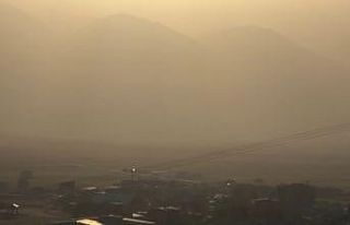 Hakkari’de toz bulutu etkili oldu