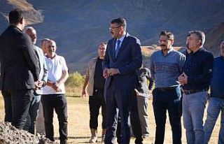 Hakkari’ye yeraltı barajı ve arıtma tesisi müjdesi