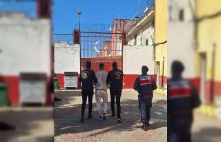 Hapis cezasıyla aranan şahıs, JASAT ekiplerinden...