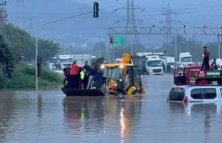 Hatay’da denizde hortum çıktı, karada etkili...