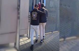 İzmir’de 24 yılla aranan firari yakalandı
