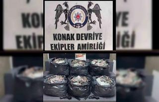 İzmir’de 42 bin 500 adet uyuşturucu hap ele geçirildi