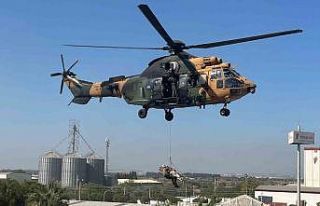 İzmir’de 6.6 büyüklüğünde depreme, helikopterle...