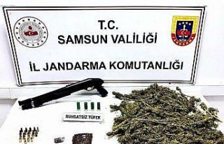 Jandarma ekiplerinden uyuşturucu operasyonu