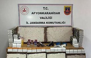 Jandarmadan uyuşturucu ve kaçak makaron operasyonu