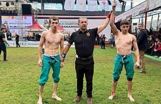Kahramanmaraş’ta Dünya Karakucak Güreş Şampiyonası...