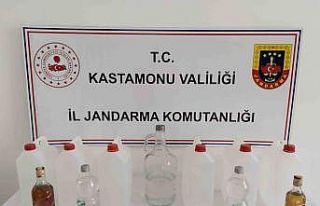 Kastamonu’da jandarmadan sahte içki operasyonu