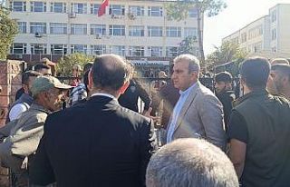 Kaymakamlık önünde cenaze eylemi