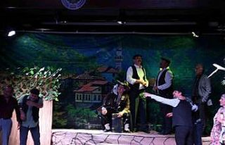 Komşu köyün delisi" yeni sezon da kapalı...