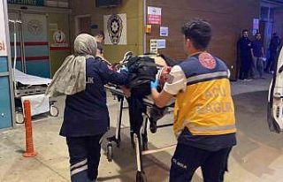 Kontrolden çıkan motosiklet kaldırma çarptı :...