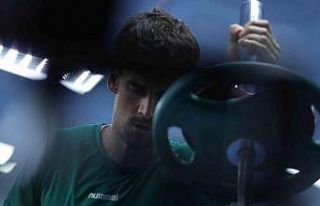 Konyaspor, salonda çalıştı