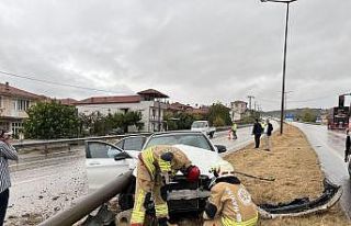 Kula’da facianın eşiğinden dönüldü: Otomobil...