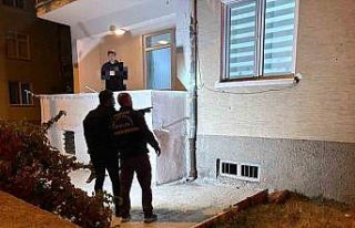 Kurşunlanan evde kimsenin olmaması faciayı önledi